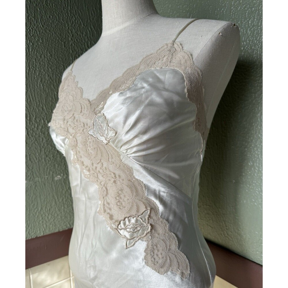 Vintage Victoria's Secret Gold Label Ivory Floral Lace Satin Slip Dress Bridal M